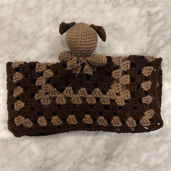 Stuffed puppy crochet lovey blanket - Picture 2 of 2